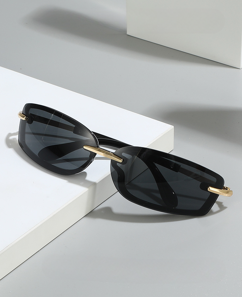 Astro Retro Sunglasses