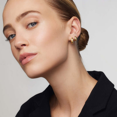 Mila – Polished Gold Mini Hoop Earrings