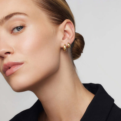 Mila – Polished Gold Mini Hoop Earrings