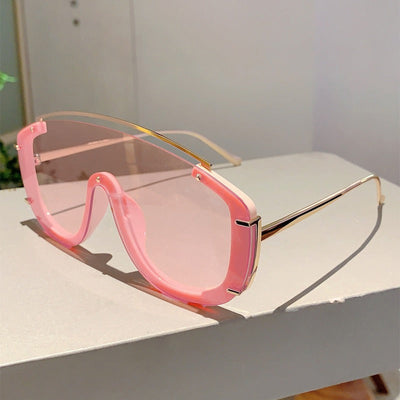 Clarence™ Aurora Visor